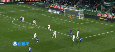 2022 重磅合同：麦克·特劳特与天使签下 12 年 4.26 亿美元合同，刷新当时职业运动最高薪