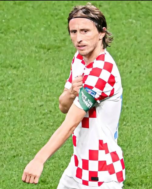 2009-10赛季全部 科比生涯每个赛季最高分一览：